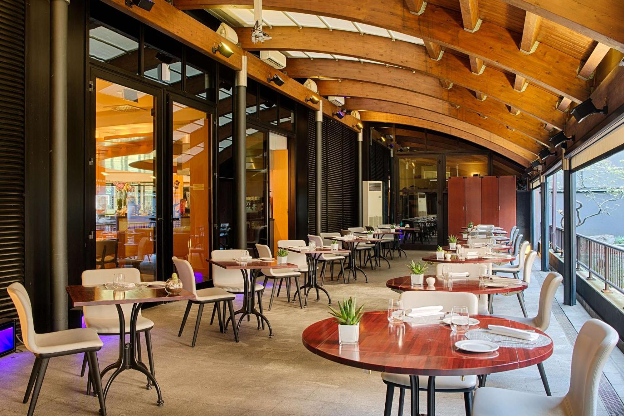 Nh Milano Machiavelli Hotel Ngoại thất bức ảnh