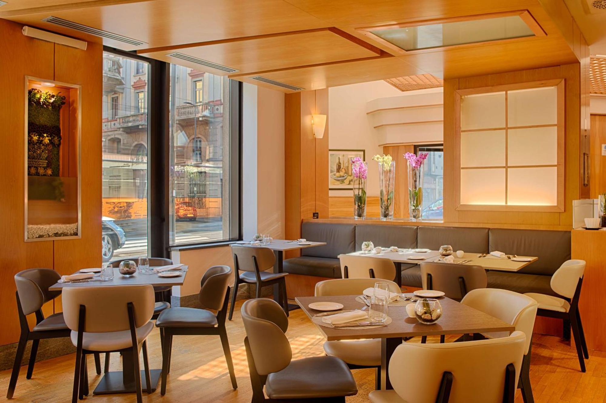 Nh Milano Machiavelli Hotel Ngoại thất bức ảnh