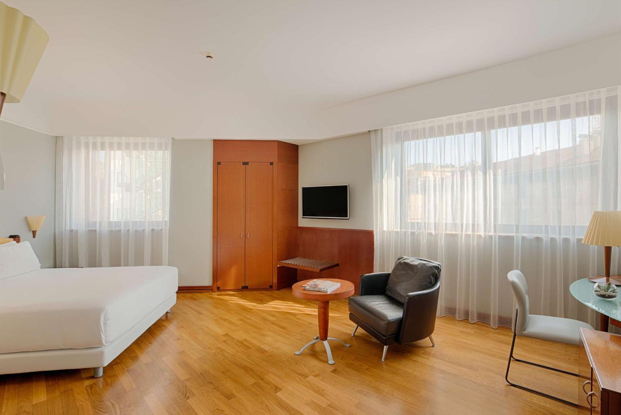 Nh Milano Machiavelli Hotel Ngoại thất bức ảnh