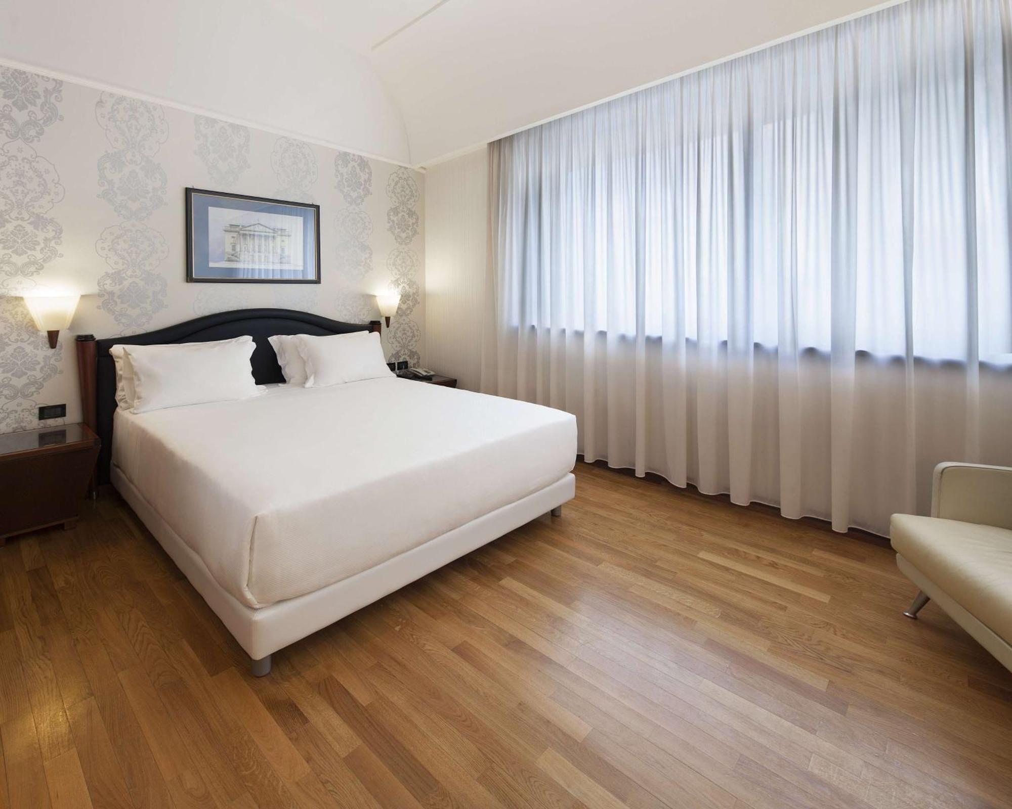 Nh Milano Machiavelli Hotel Ngoại thất bức ảnh