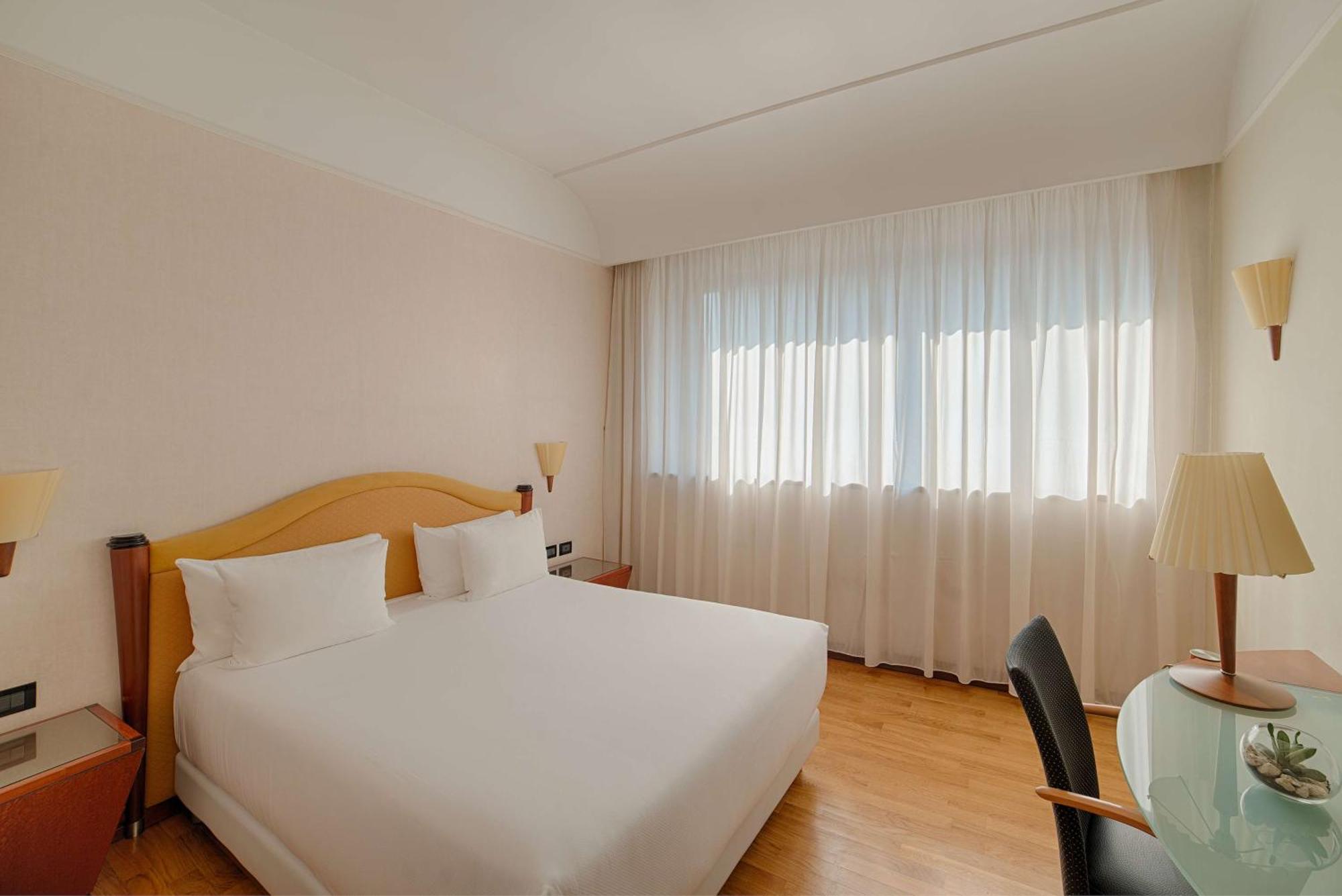 Nh Milano Machiavelli Hotel Ngoại thất bức ảnh