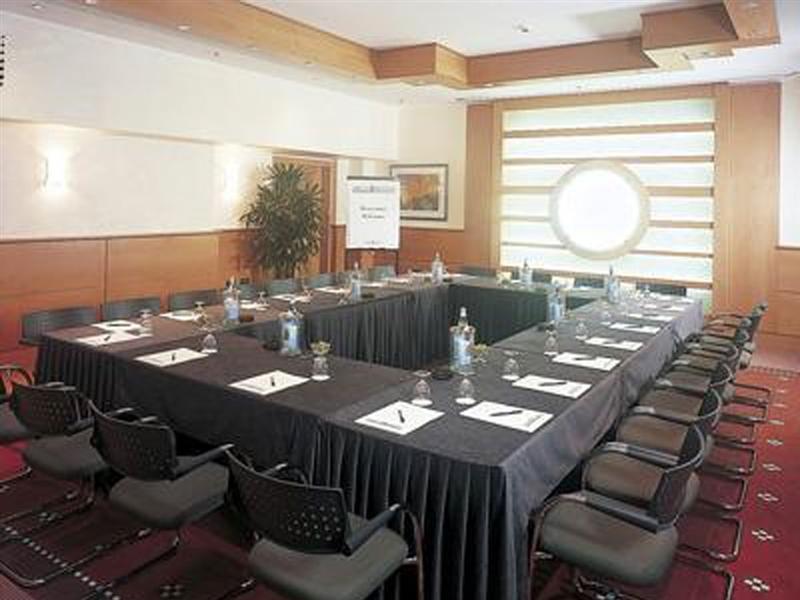 Nh Milano Machiavelli Hotel Ngoại thất bức ảnh